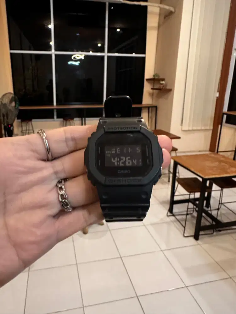 Casio Gshock dw5600