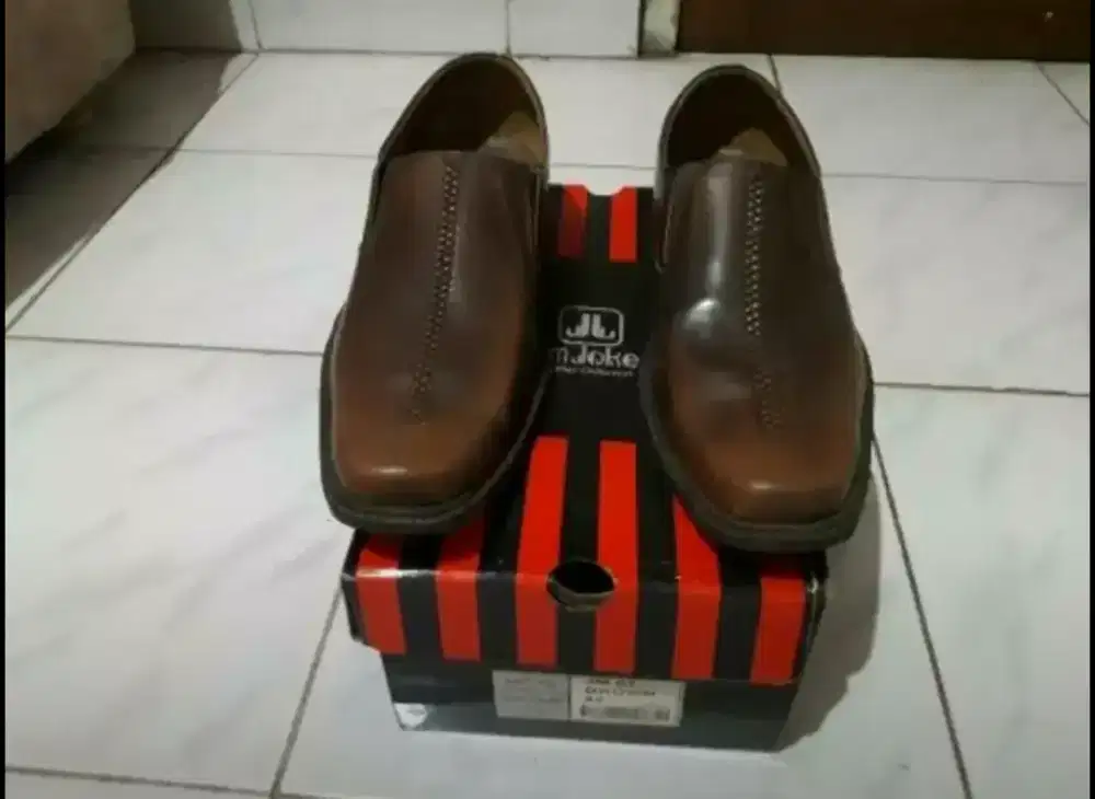 Sepatu Kerja Jim Joker Original Gratis 1