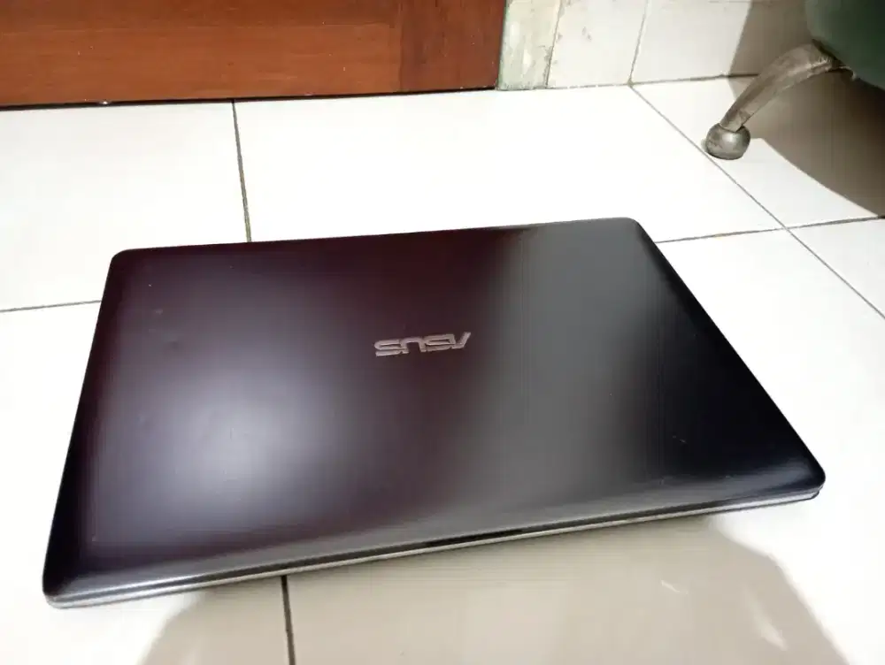Laptop Asus second