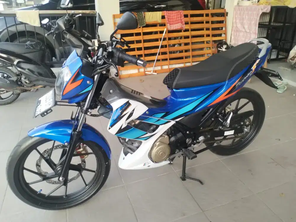 Suzuki satria FU th 2012