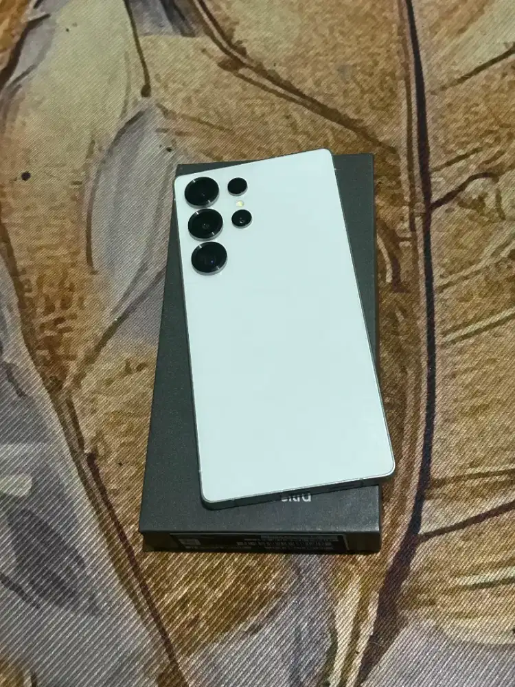 Samsung S25 ultra 5g 12/512 gb White titanium