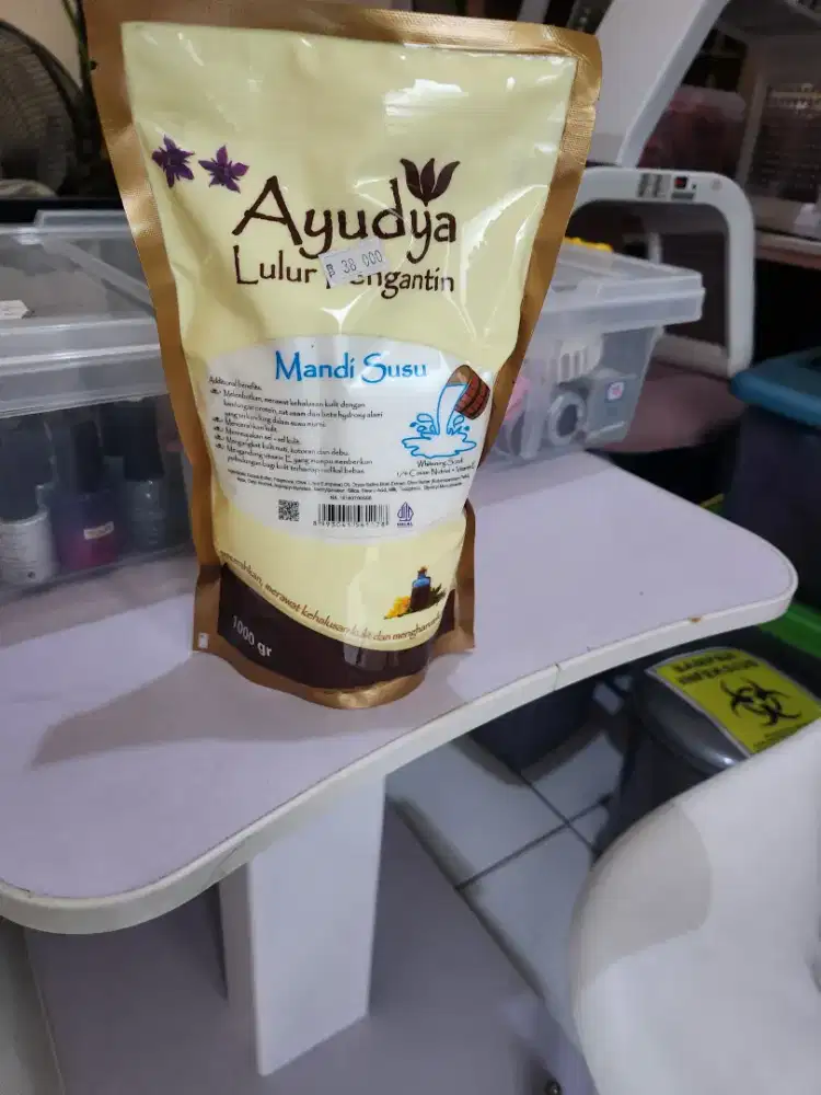 Ayudia Lulur pengantin mandi susu