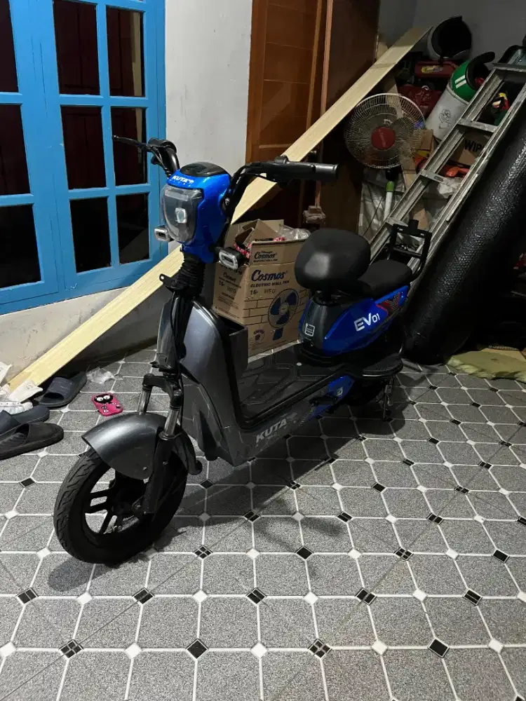 Sepeda listrik EVO 1