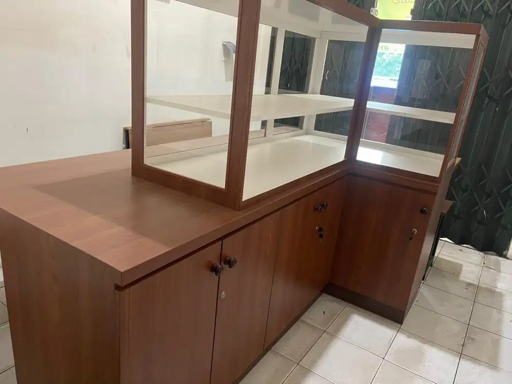 Etalase utk warung atau dapur.