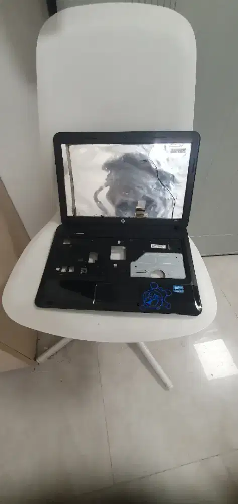 Laptop HP 1000 pretelan case kesing copotan
