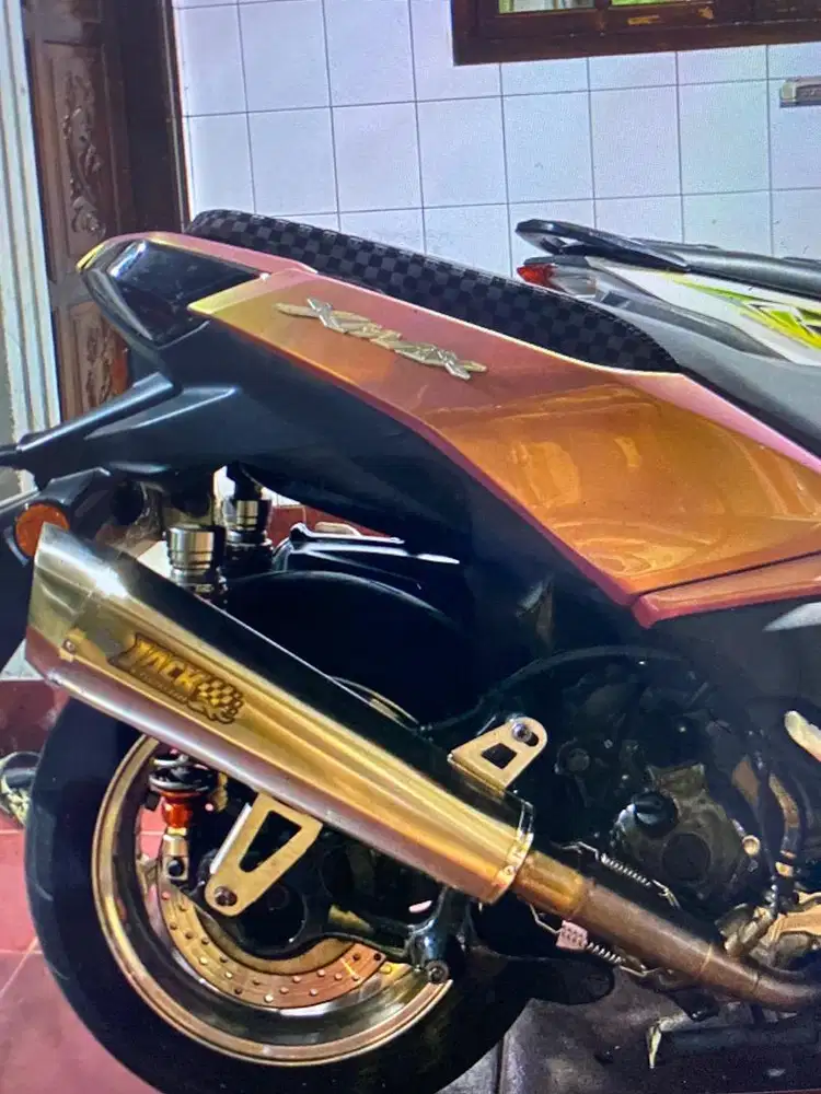 Knalpot Xmax old dan connected fullsystem