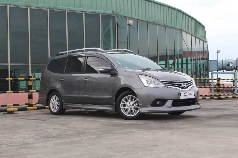 [DP30JT][LOW KM] Nissan Grand Livina 1.5 HWS CVT Matic 2014 xv sv