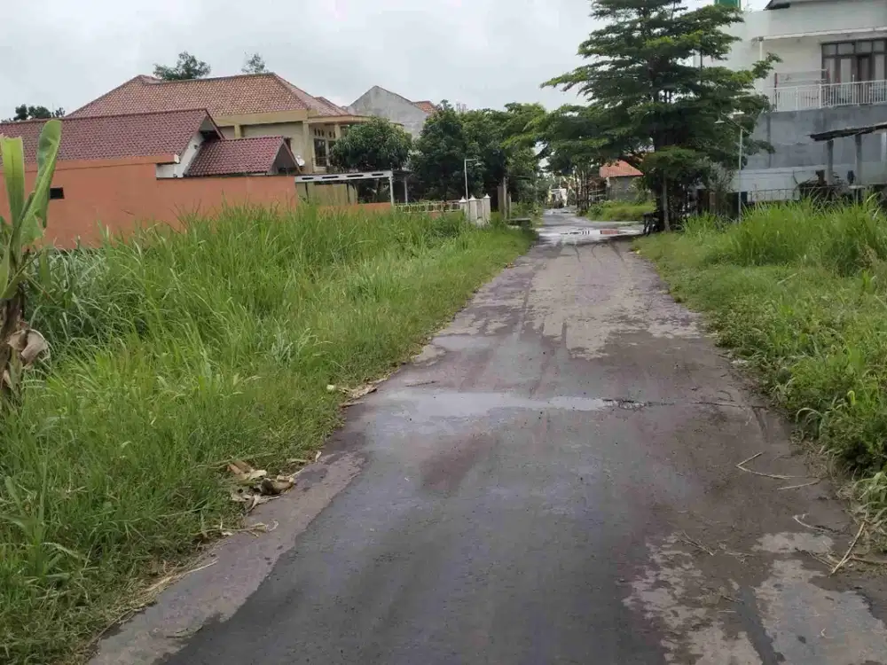 Tanah 200m Barat Ringin Purwomartani