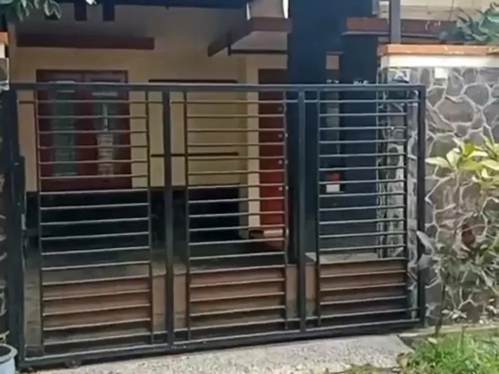 DIJUAL RUMAH SIGURA-GURA KOTA MALANG COCOK UNTUK KOST DEKAT KAMPUS UB