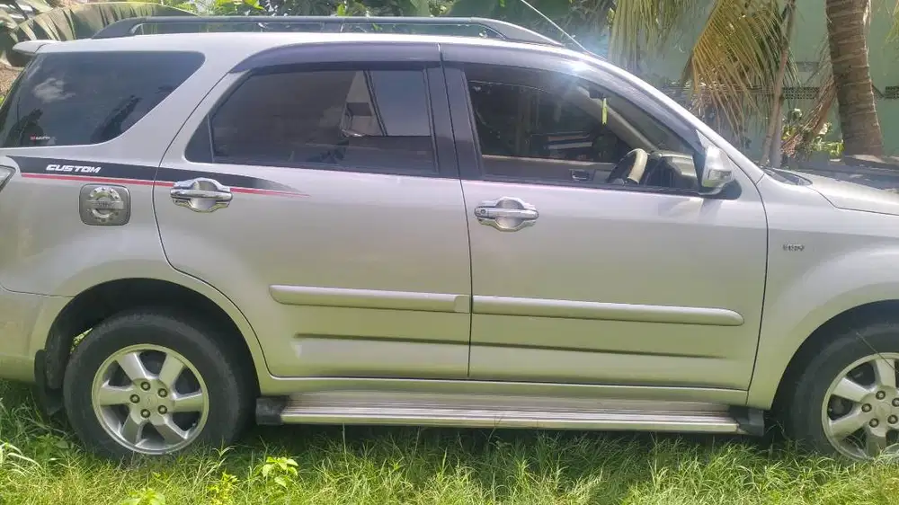 Terios tx matic 2012