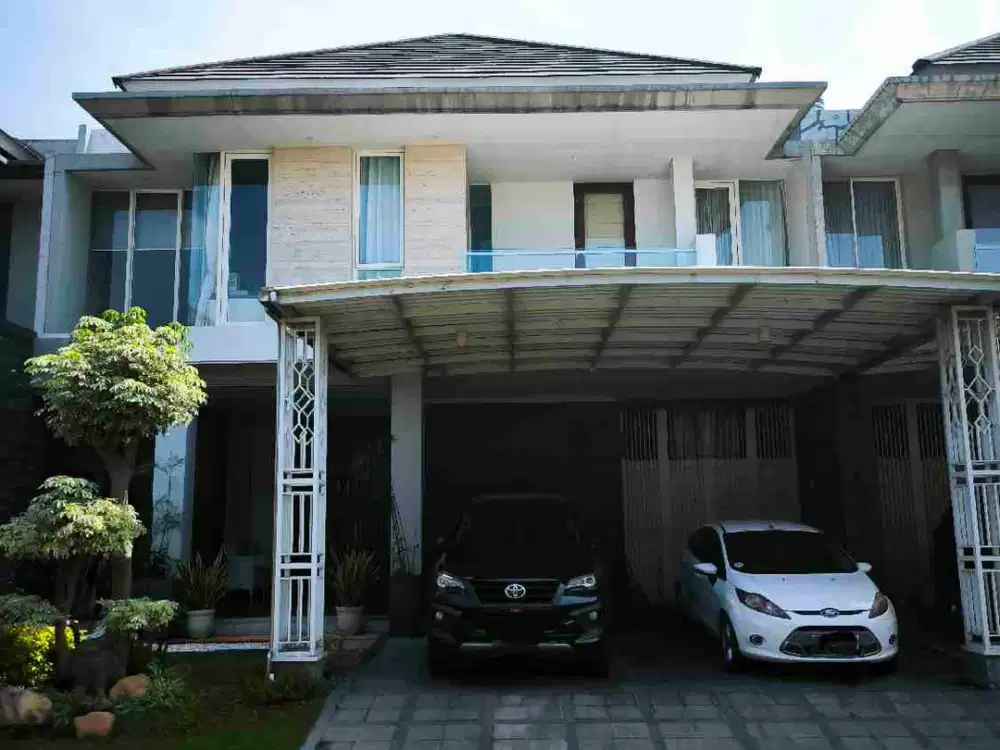 Wisata Bukit Mas Dijual cepat Rumah kondisi sangat bagus istimewa full furnish 2 lantai Minimalis Surabaya Barat