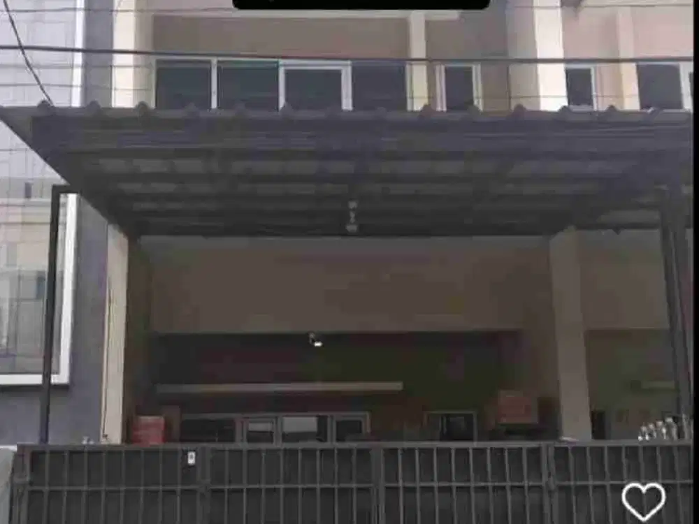 JUAL CEPAT RUMAH IMPERIAL GADING 2 LANTAI BAGUS ELL
ROW JALAN: 2 MOBIL