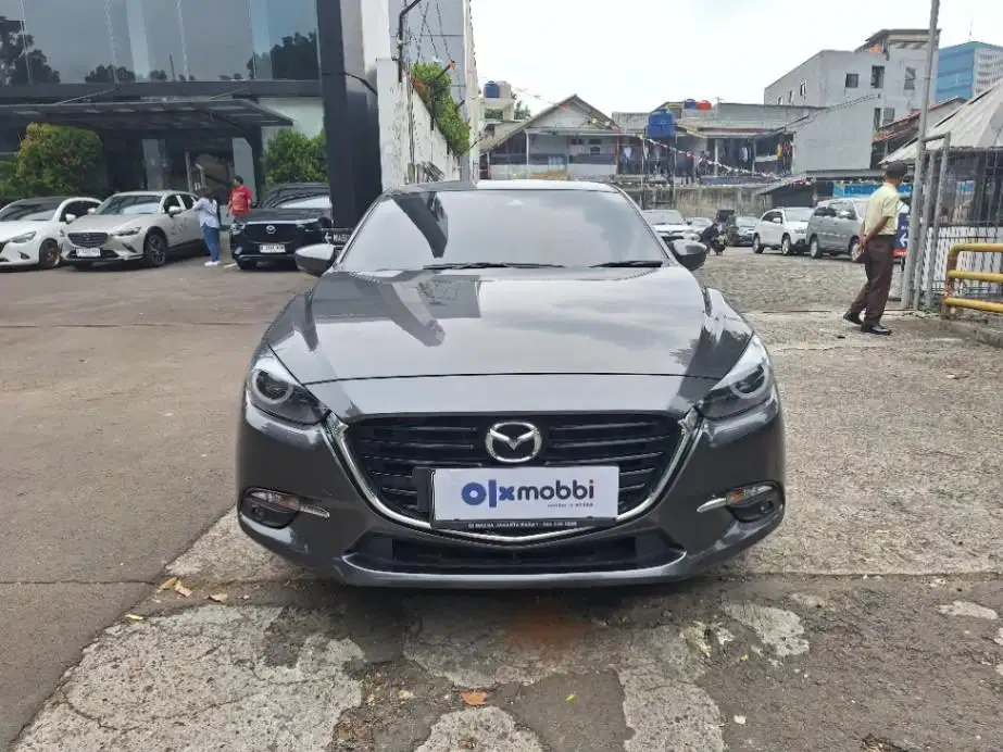 DP MURAH Mazda 3 2.0 Bensin-AT 2018 Abu CKYFB