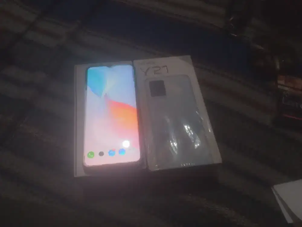 Vivo y21 ram 4 bekas mulus