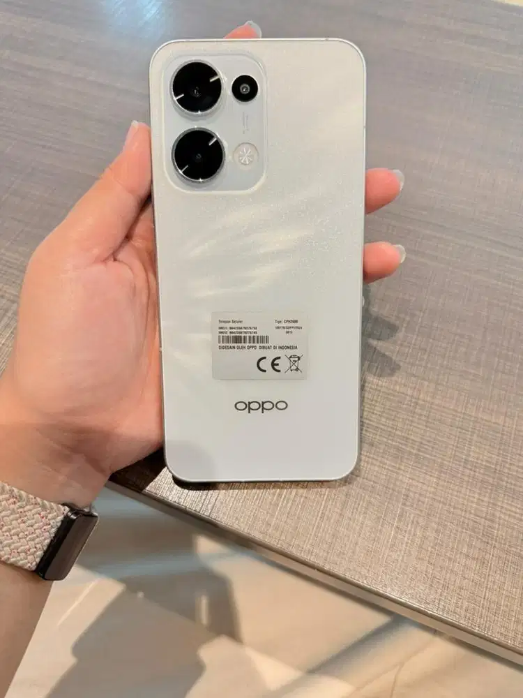 Oppo Reno 13 BUKAN F 12/256gb Resmi GARANSI ON