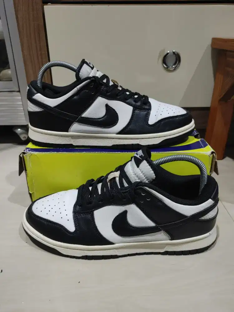 Sepatu Nike SB panda preloved size 43