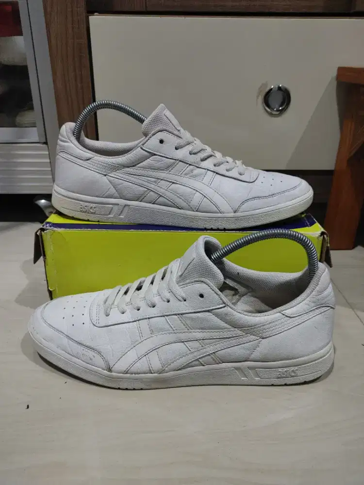 Sepatu asisc gel vickka trs preloved size 45