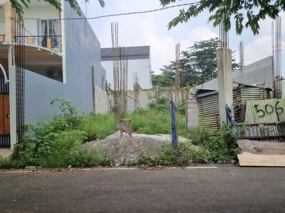 TANAH 200 M DI KOMPLEK BILLYMOON PONDOK KELAPA JAKARTA TIMUR