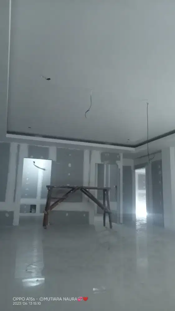 Tukang bangunan renovasi