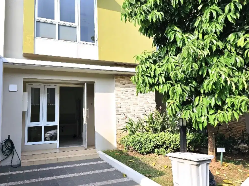 Thompson Summarecon Gading Serpong