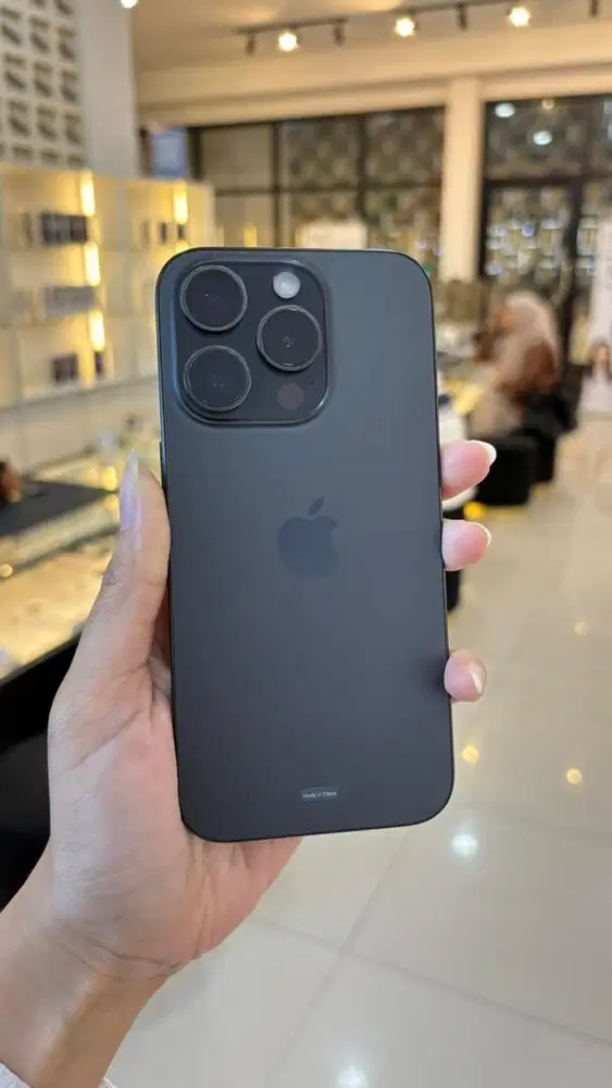 IPHONE 15 pro 128 ex ibox