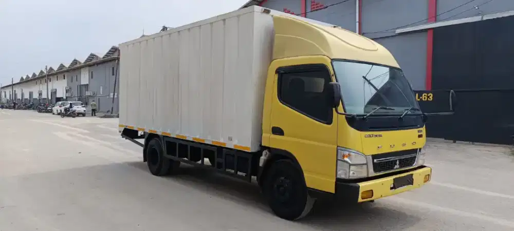 136Ps HDL Euro 2 Mitsubishi Colt diesel double box CDD 2022 FE84 G K