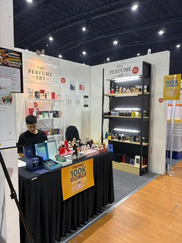 Di cari untuk penjaga bazzar di Galaxy mall stand Parfum