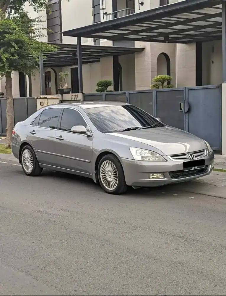 For sale Honda Accord cm5 2005