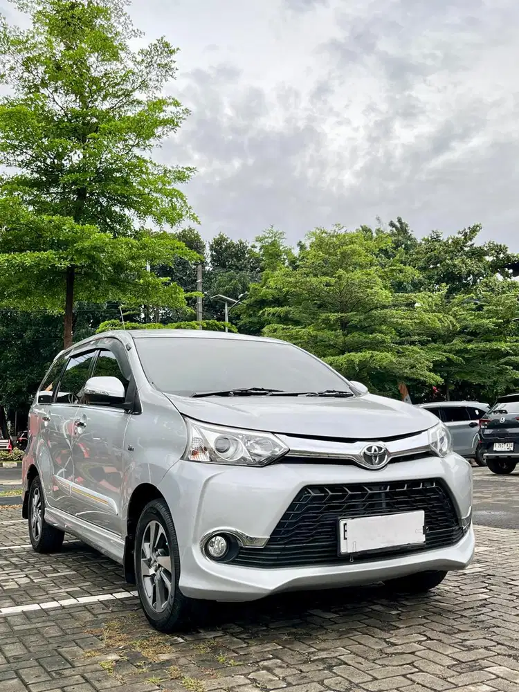 Toyota Avanza Veloz 1.5 AT 2015