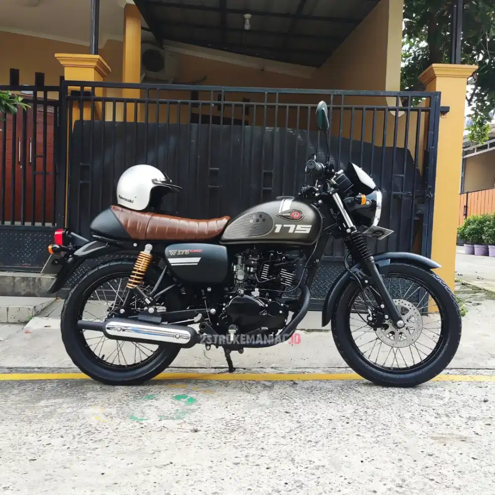 KAWASAKI W175 CAFE 2019 ABU ABU/GREY TYPE TERTINGGI KM LOW LIKE NEW