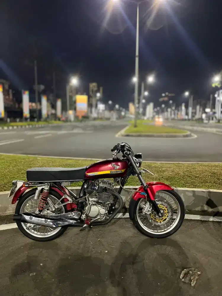Honda CB 100 1976