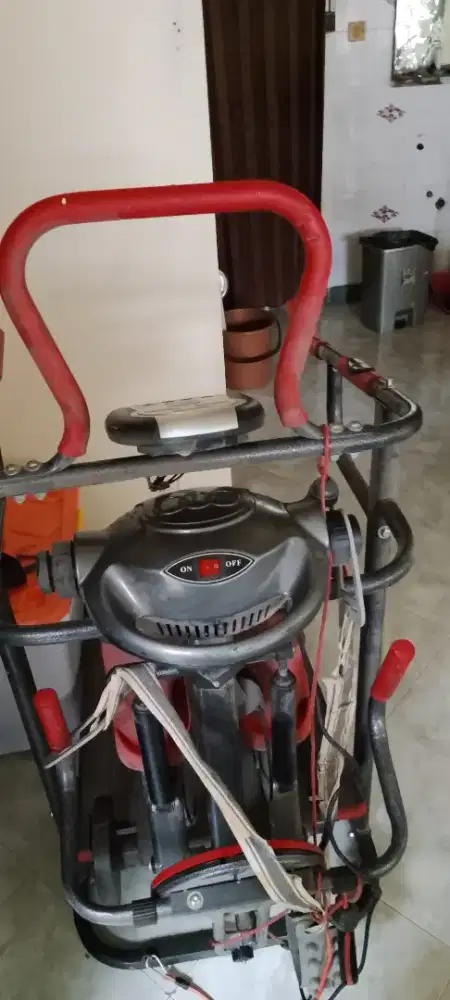 Treadmill lengkap normal