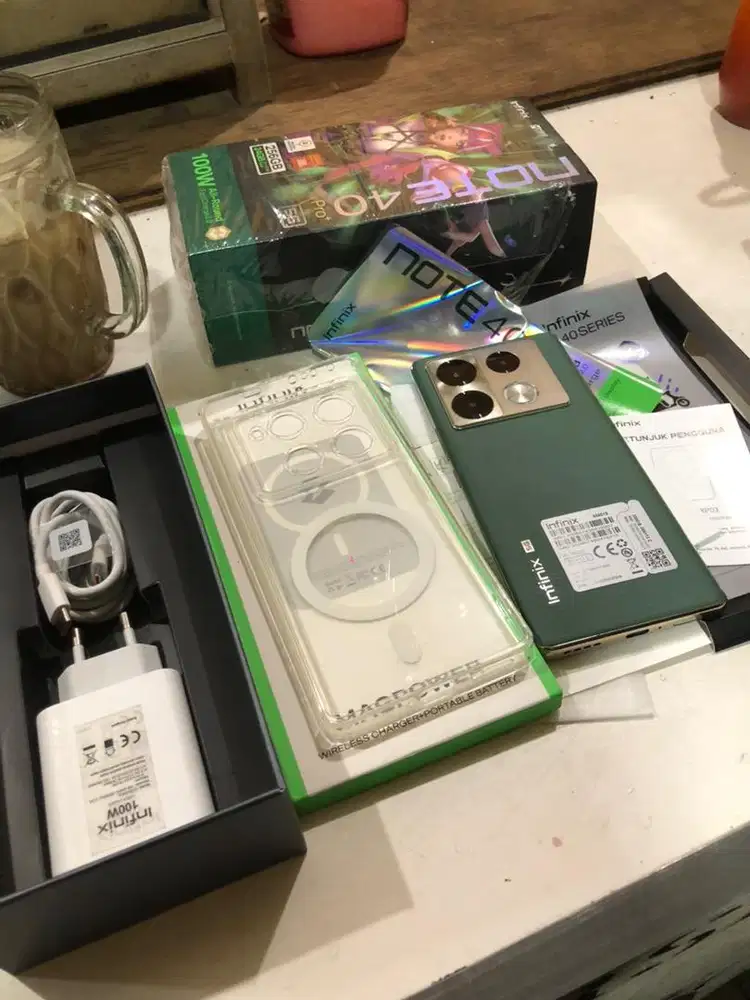 INFINIX NOTE 40 PRO PLUS 5G FULLSET FULLORI BELUM SEBULAN