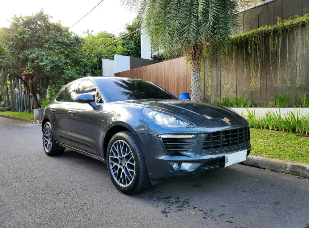 Porsche Macan 2.0L 2018 Low KM Tangan Pertama