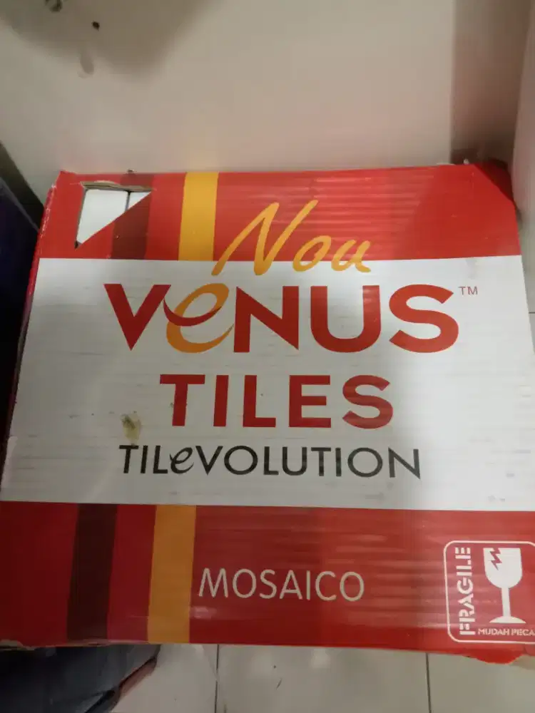 jual keramik Mozaico diagonal 5cm ada 2 dus perdus isi 22pcs