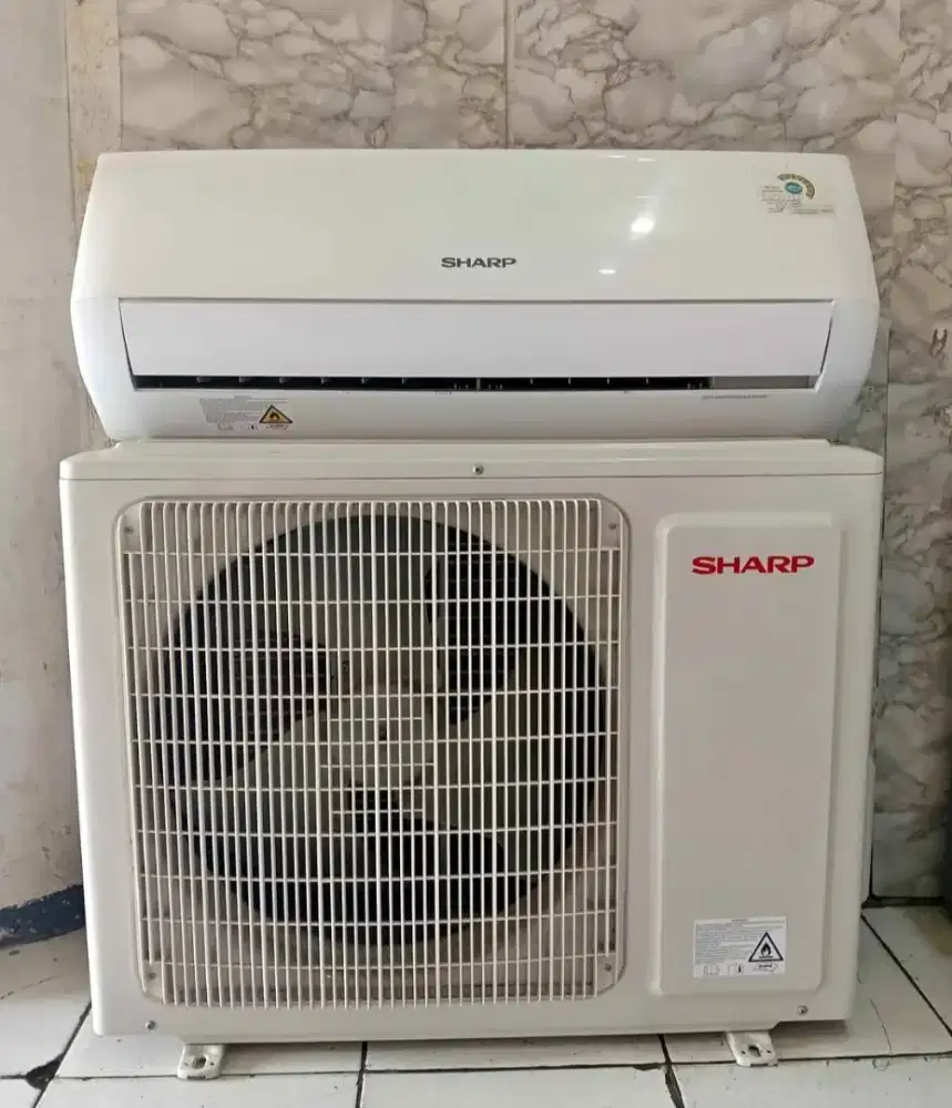 Jual AC secon  merek Sharp 1pk AC dingin mantap