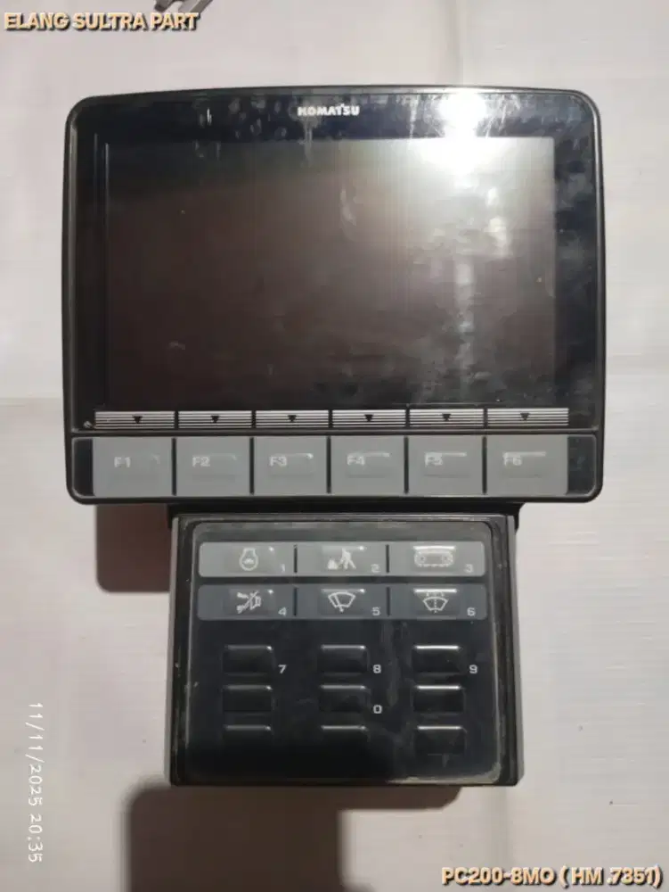 MONITOR EXCAVATOR KOMATSU PC200-8MO