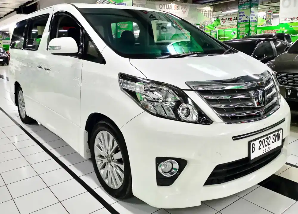 Toyota Alphard SC Premium Sound CBU Heater Seat 2014 Putih Matic / AT