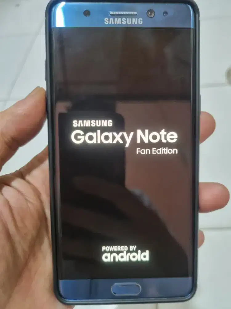 Dijual samsung note FE layar melengkung normal semuanya minus shadow