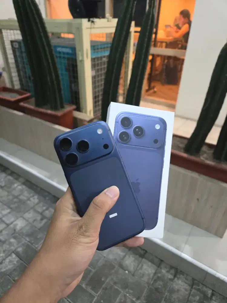Iphone 17 pro 256gb ibox 3hari pakai