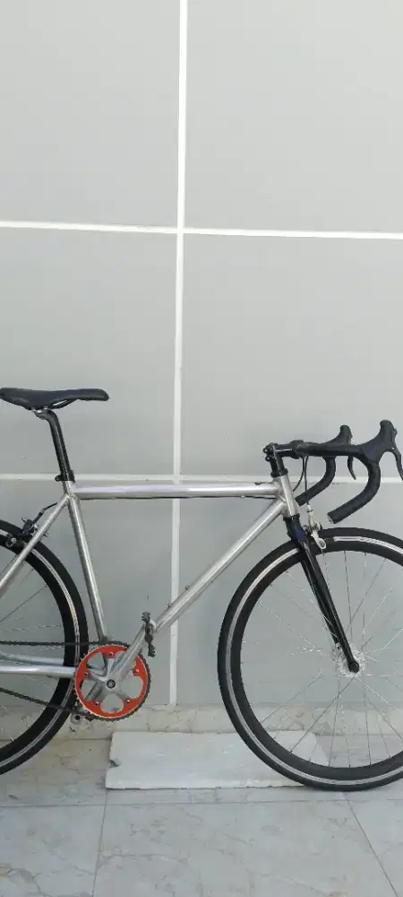 Sepeda fixie balap 700c