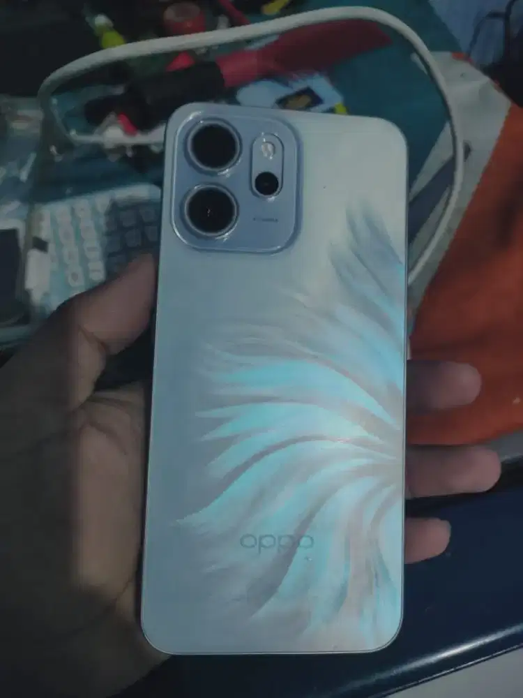 Oppo Reno 14f  2025
