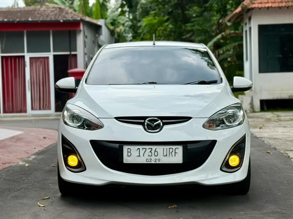 Mazda 2 RZ Th 2013/14 Automatic Tgn 1 Istimewa