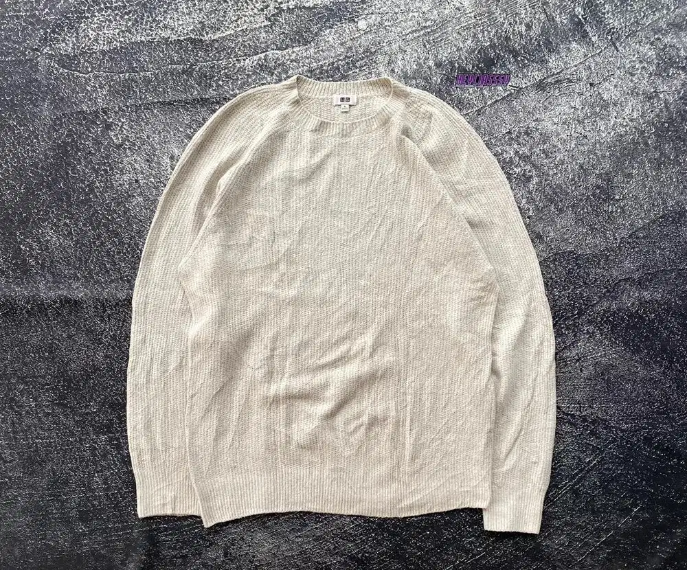 Knitwear rajut uniqlo