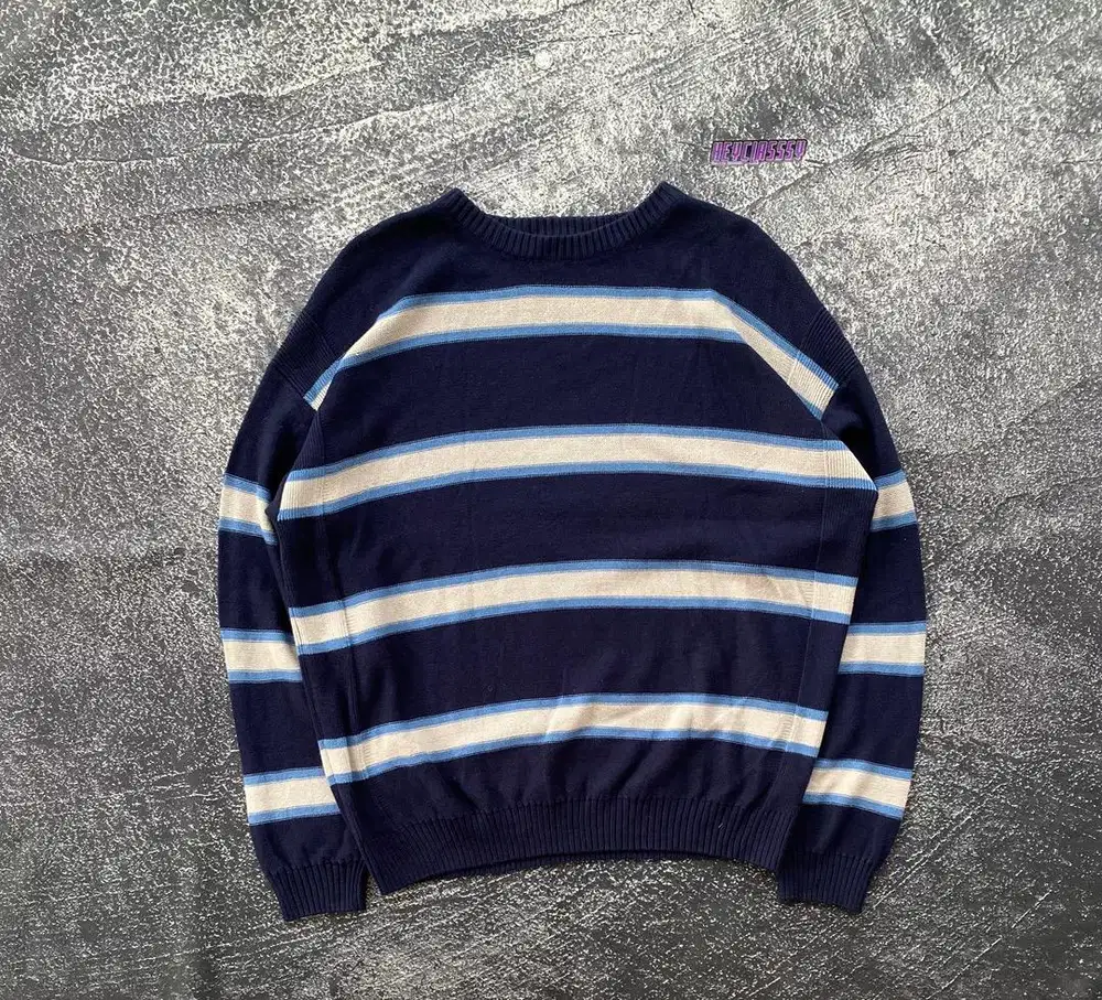 Knitwear sweater rajut 8seconds