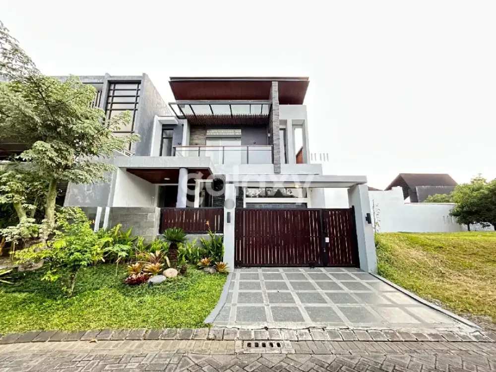 Rumah Mewah Araya Malang Golf Area Pakis GMK03498