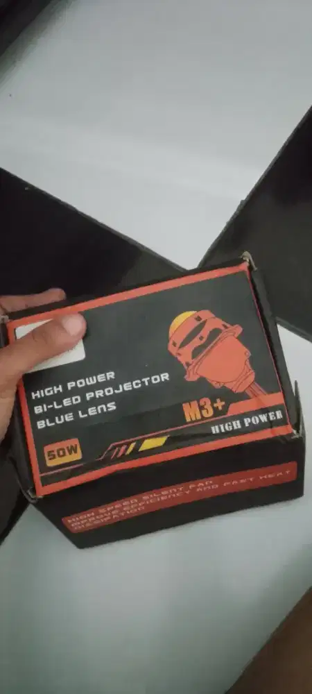 lampu biled universal