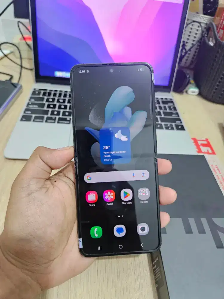 Samsung Z Flip 4 5G 8/128