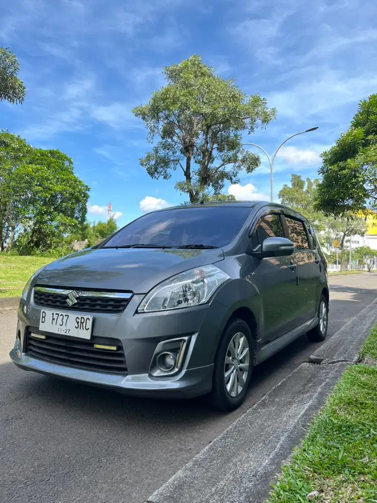 Suzuki Ertiga GX 2012 low KM