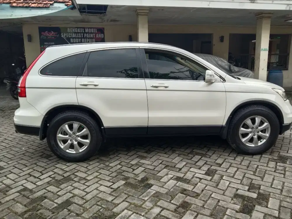 Honda CR-V 2010 Bensin